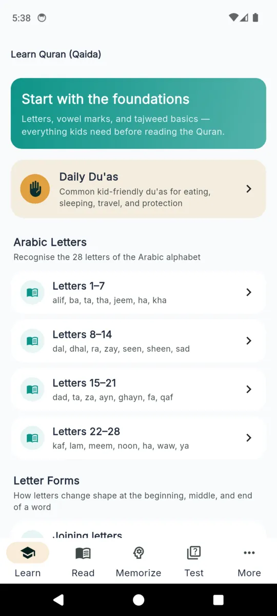 The Learn Quran (Qaida) screen in HifzPal, with a card reading Start with the foundations, a Daily Du’as card, and the Arabic Letters lessons listed as Letters 1 to 7, 8 to 14, 15 to 21 and 22 to 28