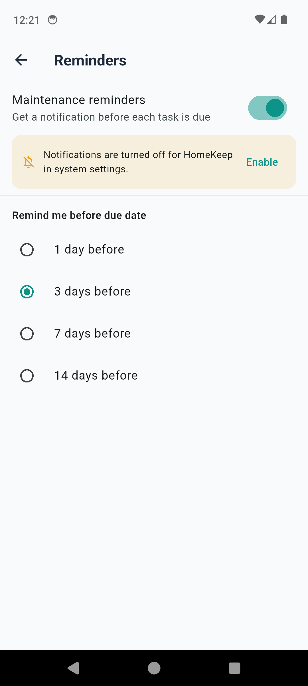 HomeKeep reminder settings with a maintenance reminders toggle and lead-time options