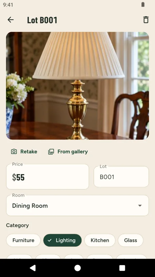 One item: photo, price, lot, room and category.
