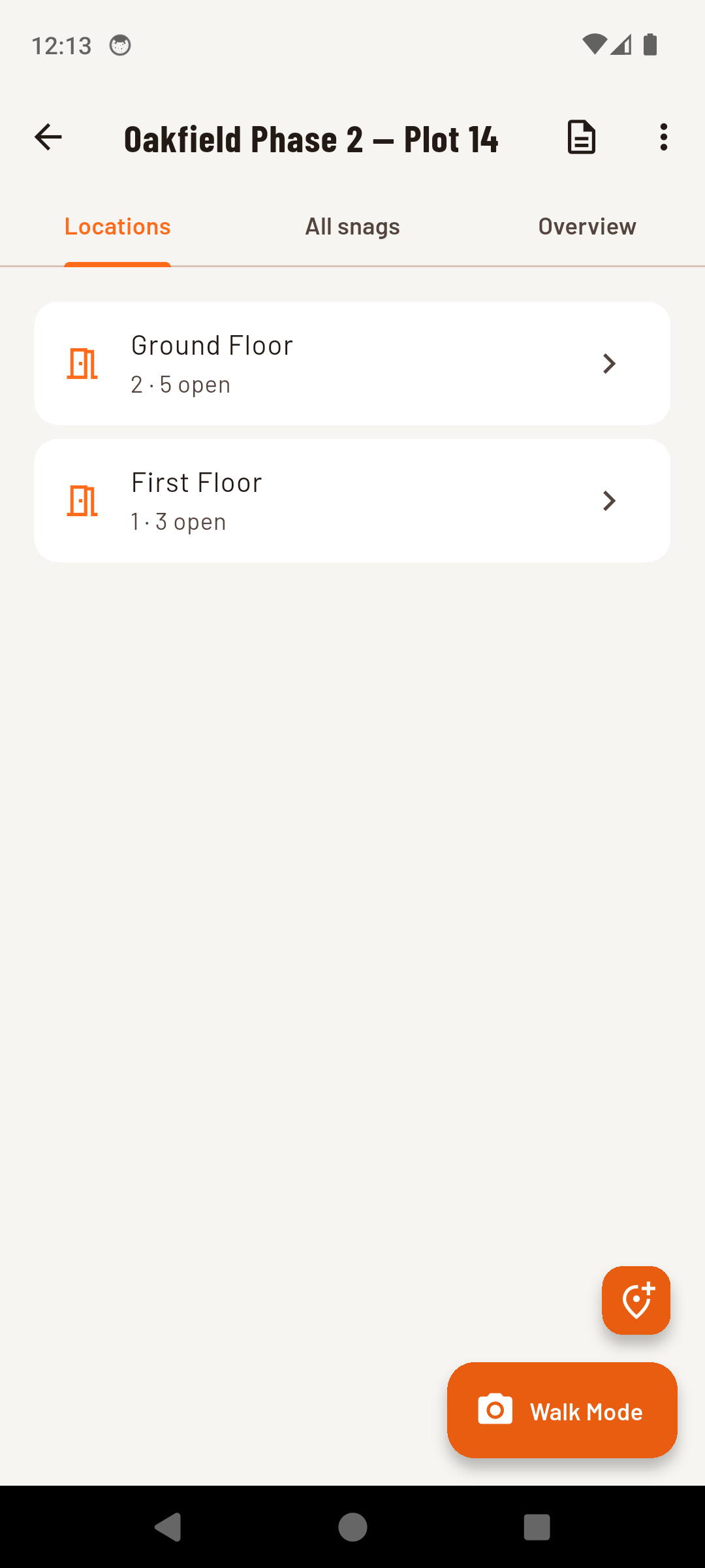 SiteInspect location breadcrumb view showing floors, plots and rooms with a live you-are-here position